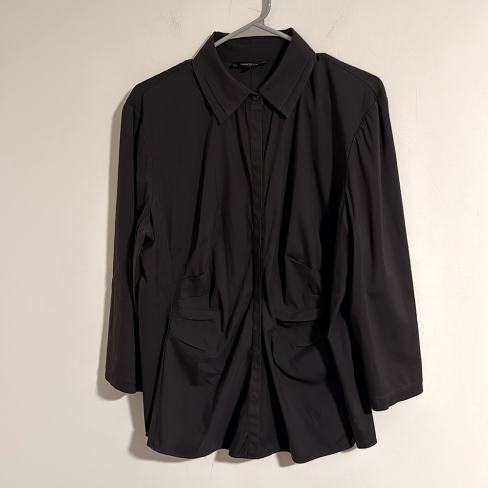 Lafayette 148 New York black ruched gathered waist 3/4 sleeve button down blouse
